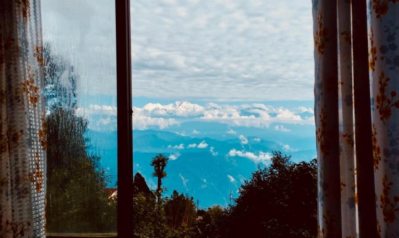 Forest Lodge - 80 Mts From Mall Road Darjeeling  Exterior photo