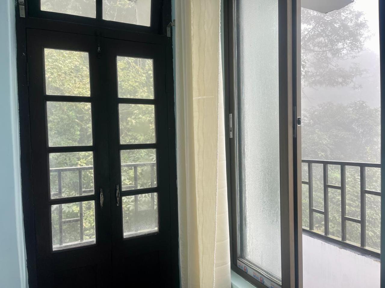 Forest Lodge - 80 Mts From Mall Road Darjeeling  Exterior photo