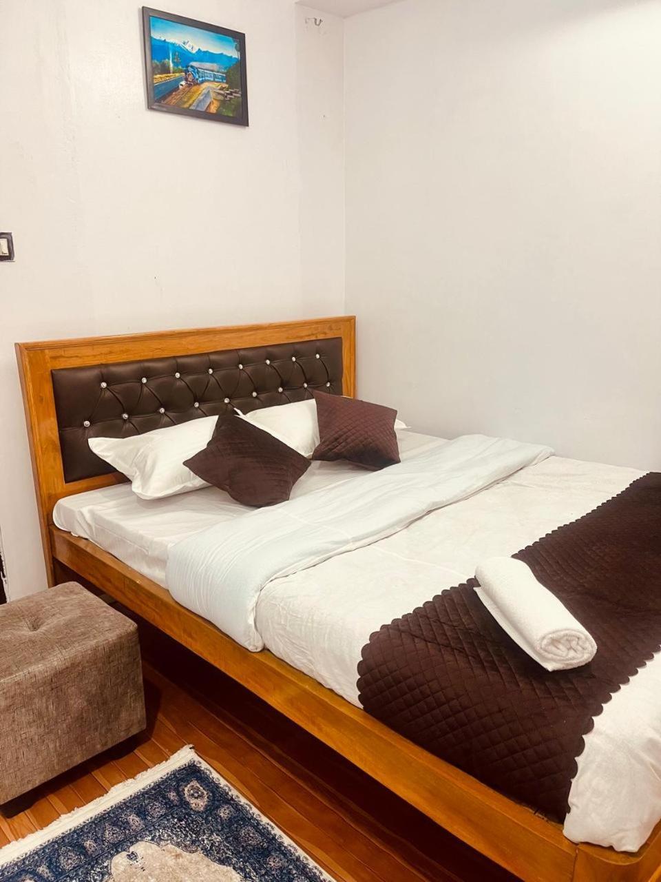 Forest Lodge - 80 Mts From Mall Road Darjeeling  Exterior photo